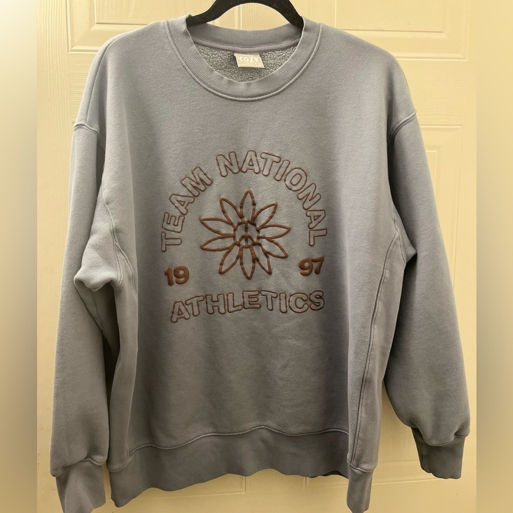 Tna
New Cozy Fleece Boyfriend Crew Sweatshirt - Picture 3 of 12